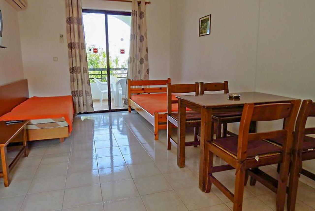 Debbi Appartments And Hotel Ialysos  Luaran gambar